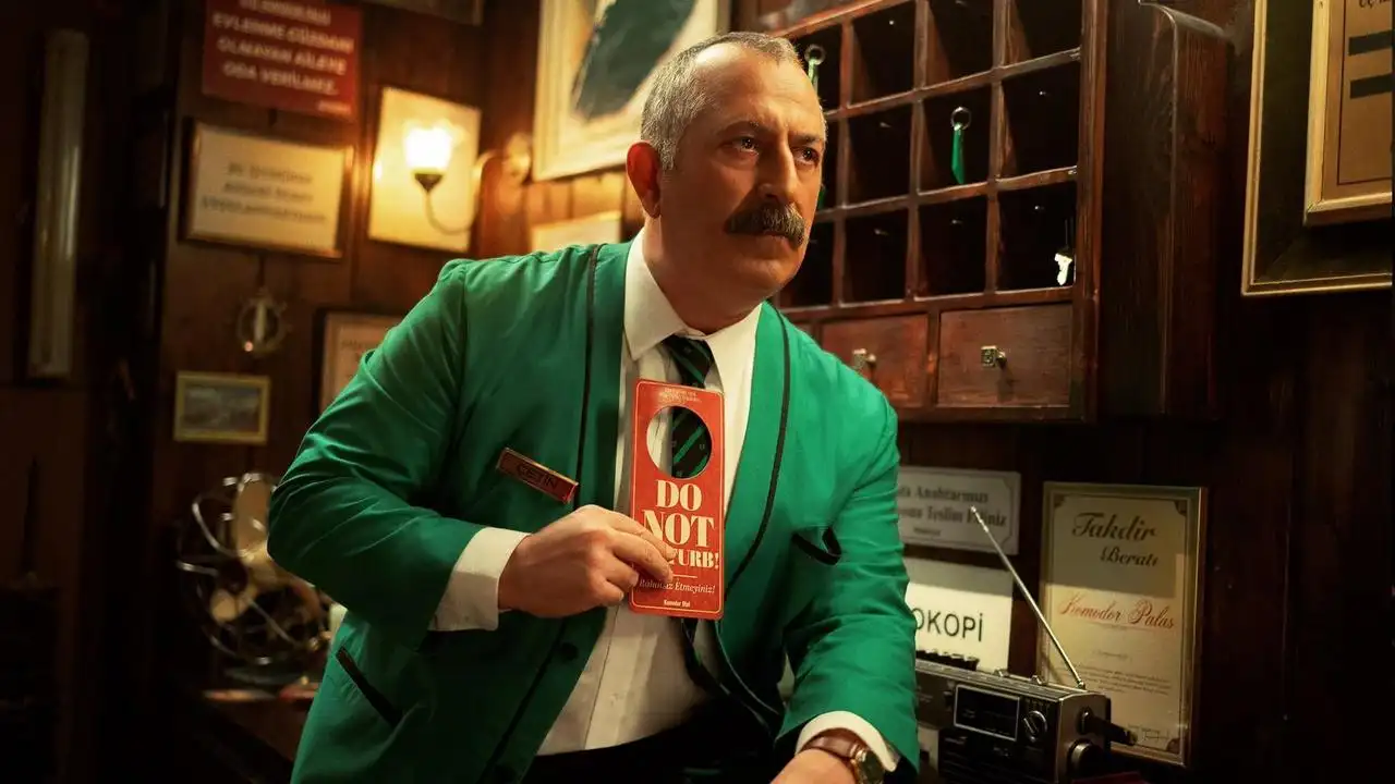 Do Not Disturb: Ayzek ile Bir Gece