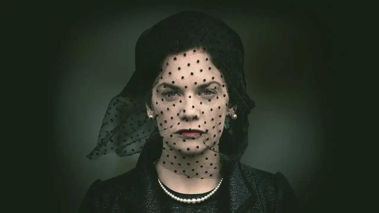 Mrs. Wilson 1. Sezon 3. Bölüm