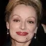 Caroline Silhol