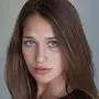 Lola Kirke