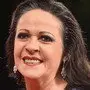 Nora Velázquez